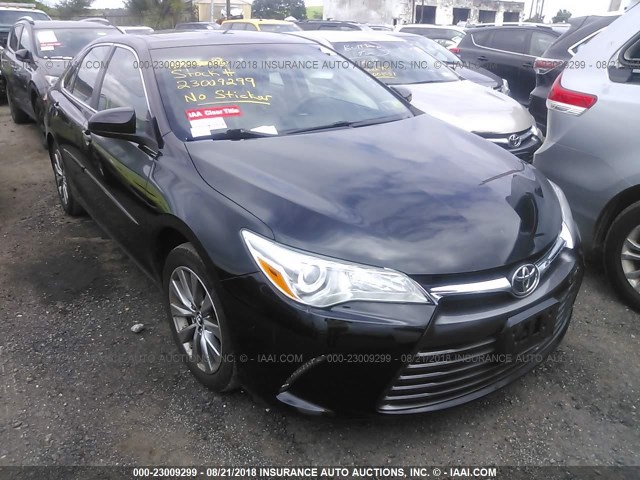 4T1BF1FK8GU529779 - 2016 TOYOTA CAMRY LE/XLE/SE/XSE 黑色 照片 1