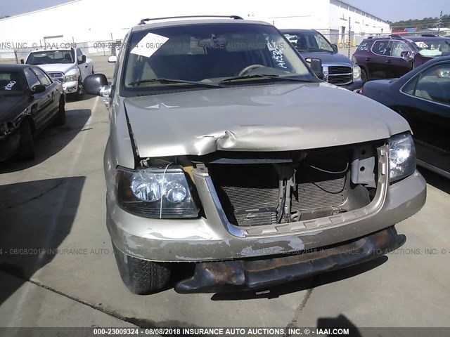 1FMRU15W94LA15322 - 2004 FORD EXPEDITION XLT BEIGE photo 6