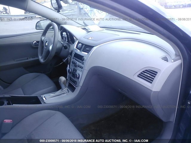 1G1ZG57B084299848 - 2008 CHEVROLET MALIBU LS Көк фото 5