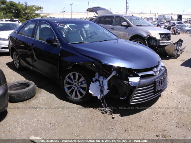 4T4BF1FK7FR487433 - 2015 TOYOTA CAMRY LE/XLE/SE/XSE 蓝色 照片 1