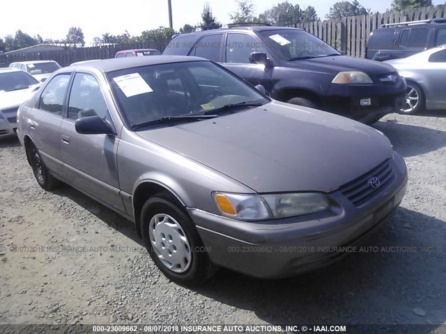 4T1BG22K3XU570927 - 1999 TOYOTA CAMRY CE/LE/XLE 金色 照片 1