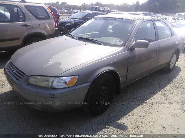 4T1BG22K3XU570927 - 1999 TOYOTA CAMRY CE/LE/XLE 金色 照片 2