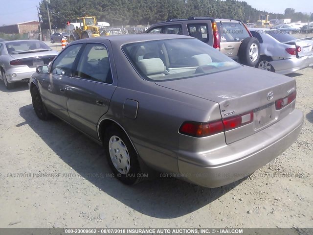 4T1BG22K3XU570927 - 1999 TOYOTA CAMRY CE/LE/XLE 金色 照片 3