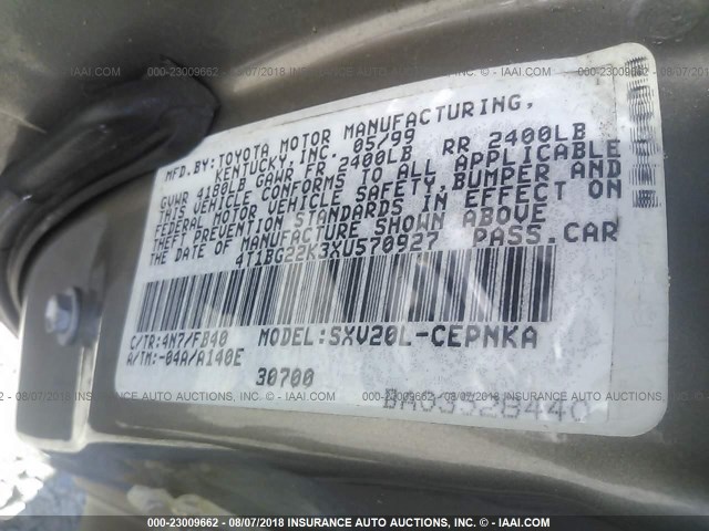 4T1BG22K3XU570927 - 1999 TOYOTA CAMRY CE/LE/XLE 金色 照片 9