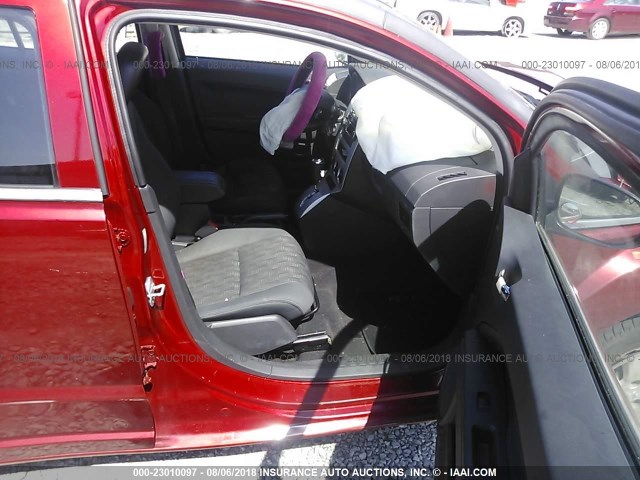 1B3HB28B28D600524 - 2008 DODGE CALIBER RED photo 5