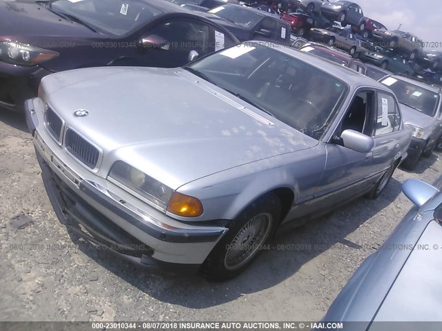 WBAGK2324WDH69622 - 1998 BMW 750 IL SILVER photo 2