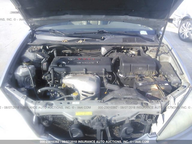 4T1BE30K85U575651 - 2005 TOYOTA CAMRY LE/XLE/SE Күміс фото 10