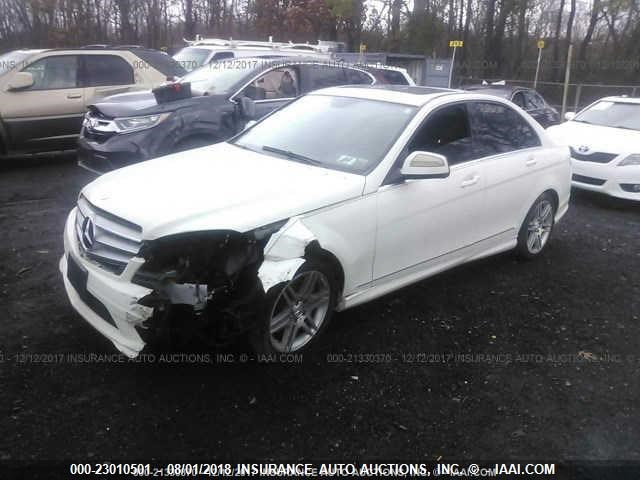 WDDGF56X98F052515 - 2008 MERCEDES-BENZ C 350 WHITE photo 2