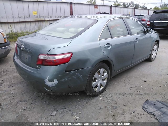 4T1BE46K57U581374 - 2007 TOYOTA CAMRY NEW GENERAT CE/LE/XLE/SE Light Blue photo 4