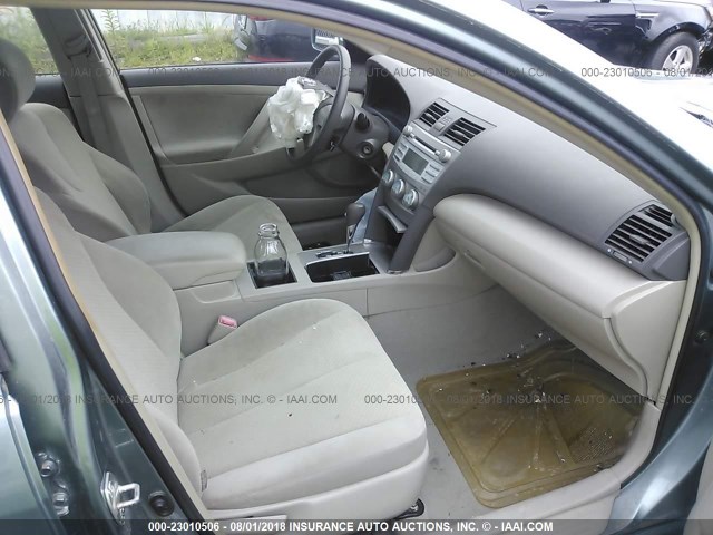 4T1BE46K57U581374 - 2007 TOYOTA CAMRY NEW GENERAT CE/LE/XLE/SE Light Blue photo 5