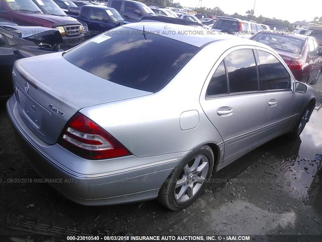 WDBRF92H67F911596 - 2007 MERCEDES-BENZ C 280 4MATIC SILVER photo 4