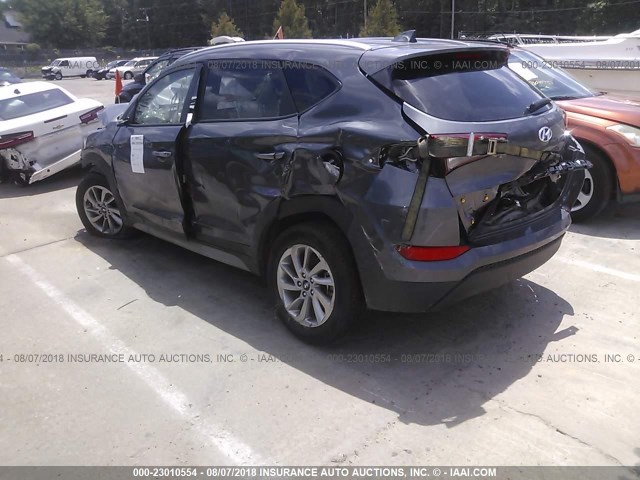 KM8J33A46JU692723 - 2018 HYUNDAI TUCSON GRAY photo 3