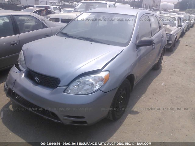 2T1KR32E54C180600 - 2004 TOYOTA COROLLA MATRIX XR Light Blue photo 2