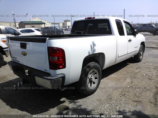 1GCRCREA3BZ192503 - 2011 CHEVROLET SILVERADO C1500  LS WHITE photo 4