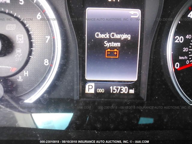 4T1BF1FK0HU698437 - 2017 TOYOTA CAMRY LE/XLE/SE/XSE 银色 照片 7