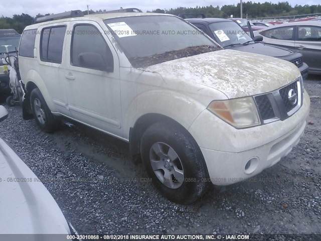 5N1AR18U95C773221 - 2005 NISSAN PATHFINDER LE/SE/XE 白色 照片 1