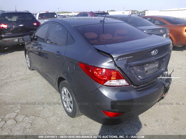 KMHCT4AE9DU351716 - 2013 HYUNDAI ACCENT GLS/GS GRAY photo 3