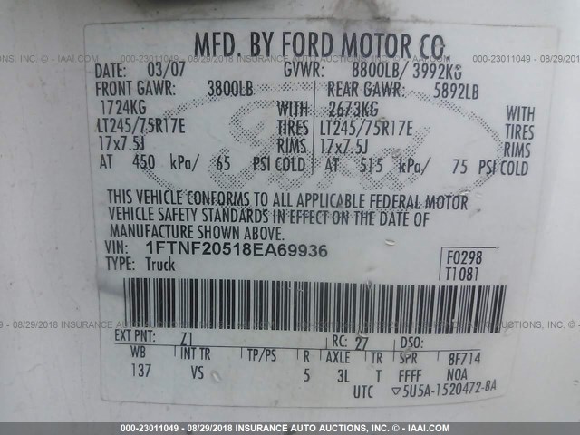 1FTNF20518EA69936 - 2008 FORD F250 SUPER DUTY WHITE photo 9