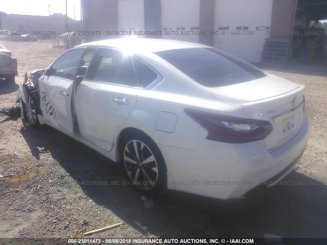 1N4AL3AP8HC283661 - 2017 NISSAN ALTIMA 2.5/S/SV/SL/SR WHITE photo 3