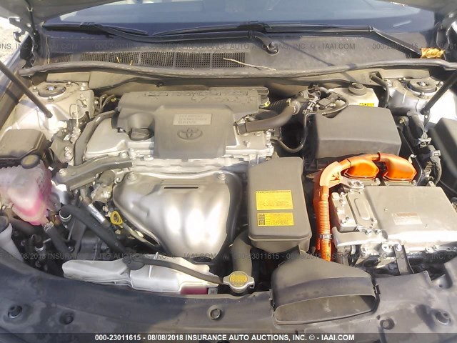 4T1BD1FK8EU109300 - 2014 TOYOTA CAMRY HYBRID/LE/XLE 银色 照片 10