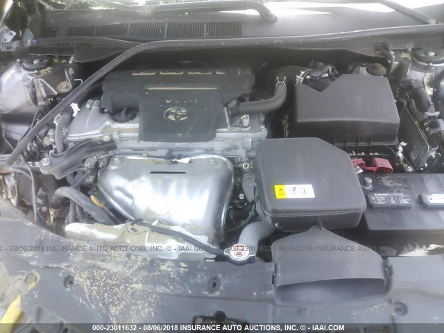 4T1BF1FK6HU325239 - 2017 TOYOTA CAMRY LE/XLE/SE/XSE 灰色 照片 10