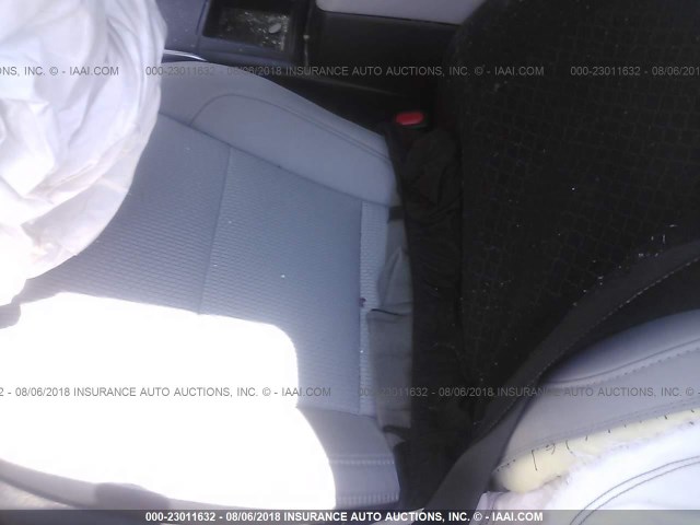 4T1BF1FK6HU325239 - 2017 TOYOTA CAMRY LE/XLE/SE/XSE 灰色 照片 5