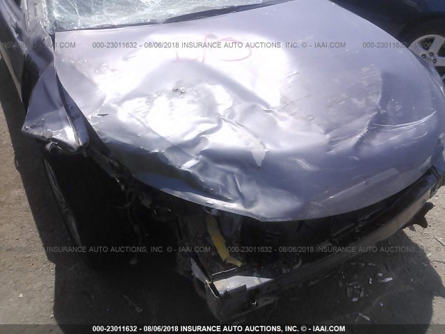 4T1BF1FK6HU325239 - 2017 TOYOTA CAMRY LE/XLE/SE/XSE 灰色 照片 6