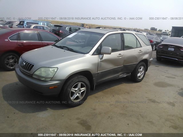 JTJHF10U310192569 - 2001 LEXUS RX 300 GOLD photo 2