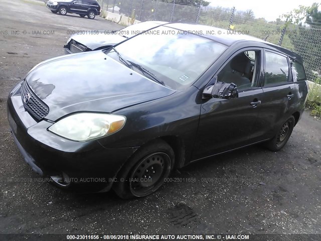 2T1KR32E35C347585 - 2005 TOYOTA COROLLA MATRIX XR BLACK photo 2