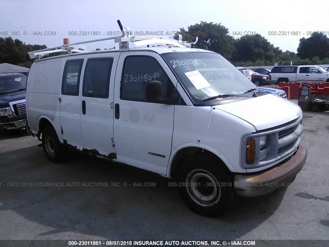 1GCFG25W811168429 - 2001 CHEVROLET EXPRESS G2500  WHITE photo 1