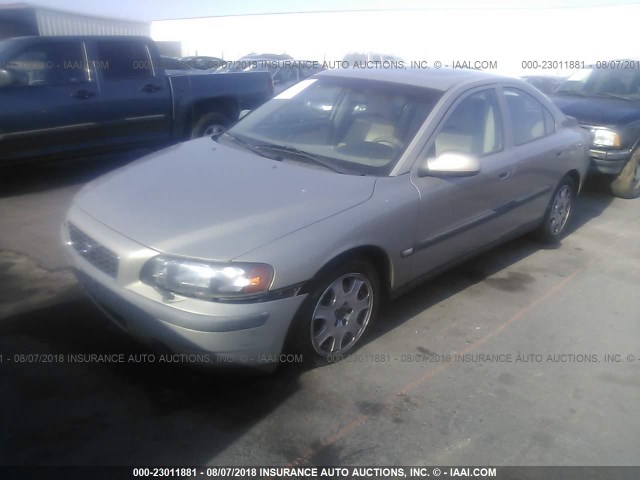 YV1RS58D412069327 - 2001 VOLVO S60 2.4T GRAY photo 2