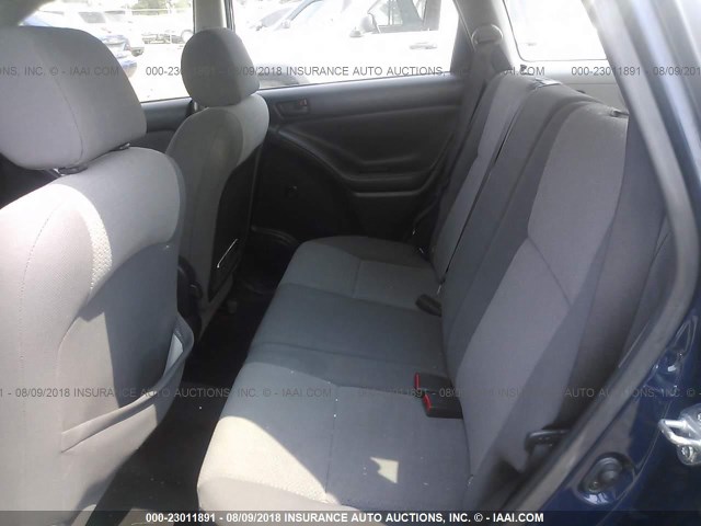 2T1LR32E64C310677 - 2004 TOYOTA COROLLA MATRIX XR BLUE photo 8