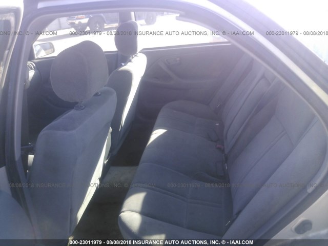 4T1BG22K2YU666341 - 2000 TOYOTA CAMRY CE/LE/XLE 银色 照片 8