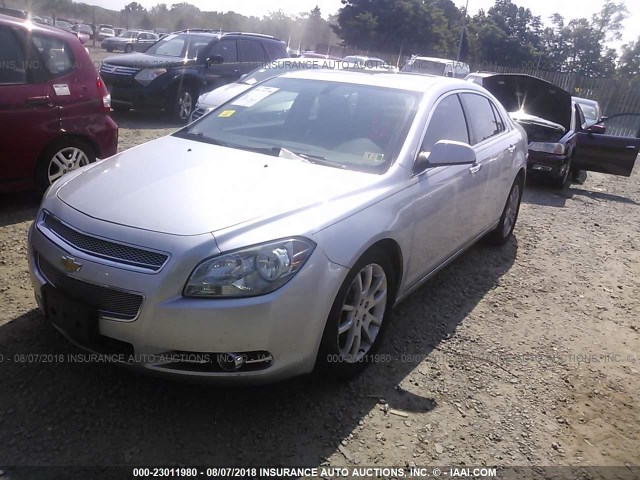 1G1ZG5E7XCF270174 - 2012 CHEVROLET MALIBU LTZ 银色 照片 2
