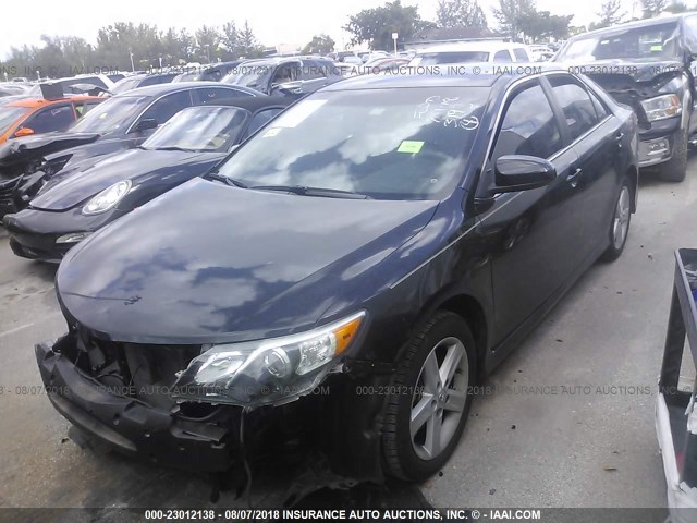 4T1BF1FKXEU333193 - 2014 TOYOTA CAMRY L/SE/LE/XLE Qara foto 2