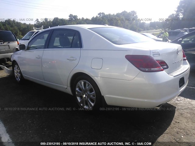 4T1BK36B69U343703 - 2009 TOYOTA AVALON XL/XLS/LIMITED WHITE photo 3