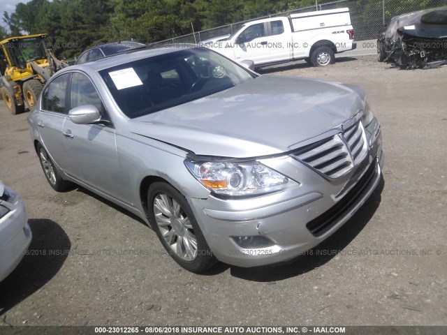 KMHGC4DE8AU074940 - 2010 HYUNDAI GENESIS 3.8L SILVER photo 1