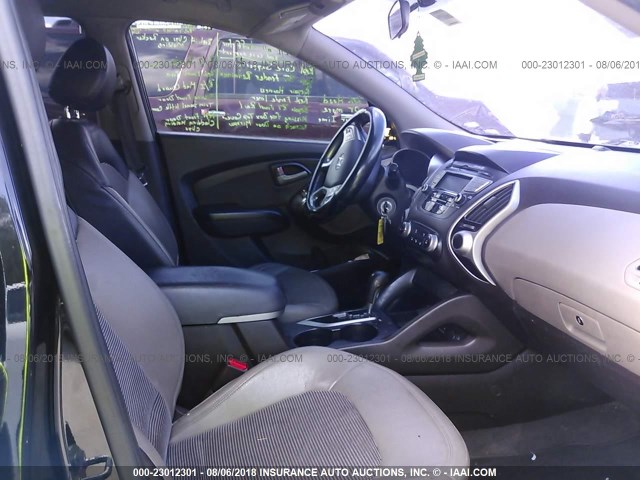 KM8JU3AC7BU174531 - 2011 HYUNDAI TUCSON GLS/LIMITED 黑色 照片 5