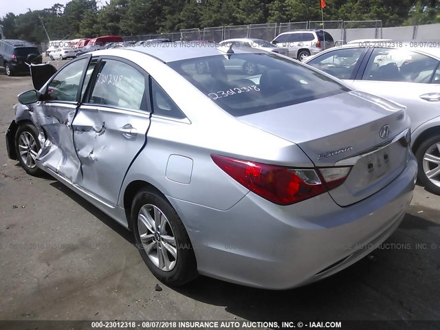 5NPEB4AC9DH768715 - 2013 HYUNDAI SONATA GLS SILVER photo 3