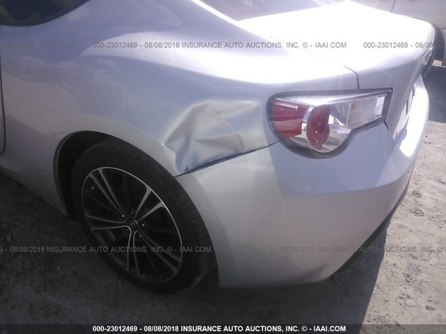 JF1ZNAA16D2712826 - 2013 TOYOTA SCION FR-S SILVER photo 6