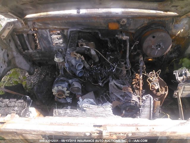 1FDKF37H4JNA51294 - 1988 FORD F350 WHITE photo 9