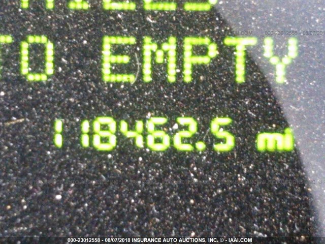 1LNHM97V51Y682014 - 2001 LINCOLN CONTINENTAL  Schwarz Foto 7