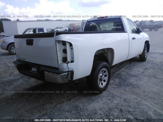 1GCNCPEX9DZ207502 - 2013 CHEVROLET SILVERADO C1500 WHITE photo 4