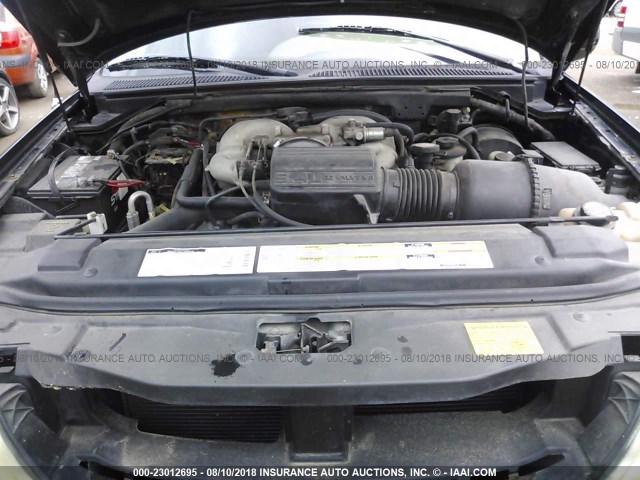 5LMPU28A2XLJ16362 - 1999 LINCOLN NAVIGATOR 黑色 照片 10