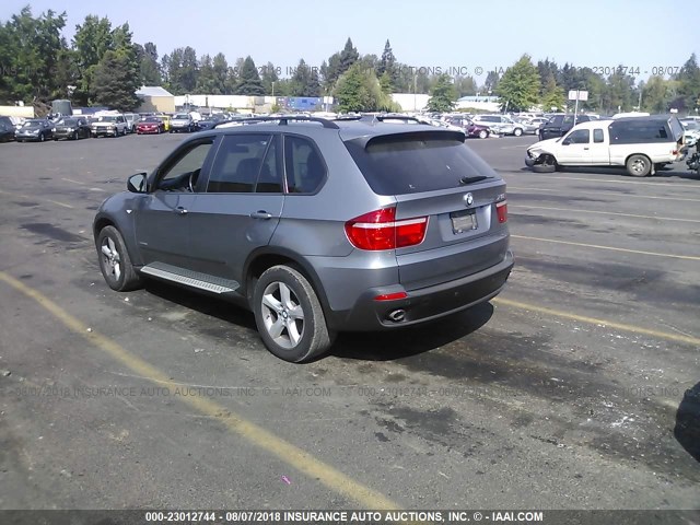 5UXFF03519LJ98176 - 2009 BMW X5 XDRIVE35D GRAY photo 3