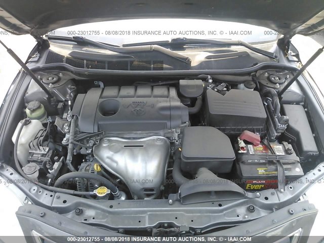 4T4BF3EK1BR122169 - 2011 TOYOTA CAMRY SE/LE/XLE ნაცრისფერი ფოტო 10