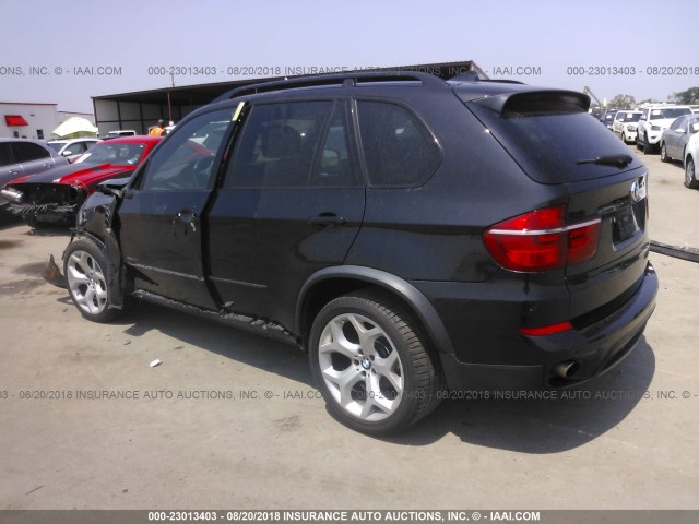 5UXZV4C53CL763588 - 2012 BMW X5 XDRIVE35I BLACK photo 3