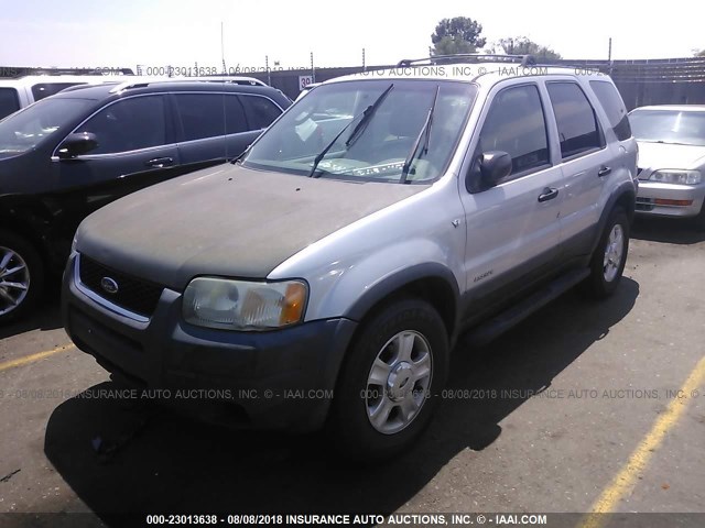 1FMYU03122KA09751 - 2002 FORD ESCAPE XLT SILVER photo 2