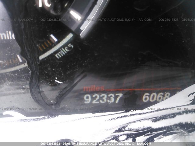 WBASP4C51BC341795 - 2011 BMW 550 XIGT WHITE photo 7