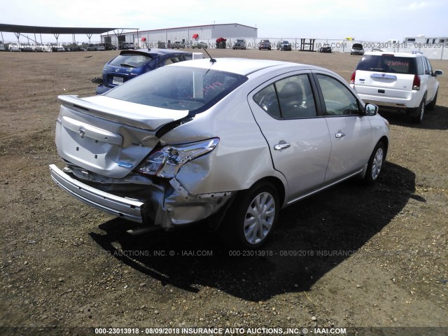 3N1CN7APXFL829918 - 2015 NISSAN VERSA S/S PLUS/SV/SL SILVER photo 4